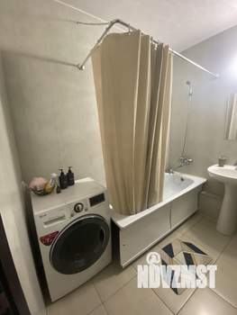Студия квартира, посуточно, 35м2, 2/25 этаж