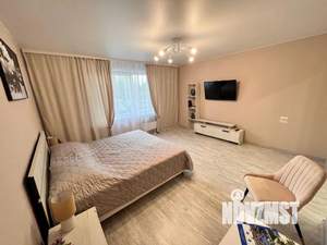 1-к квартира, посуточно, 38м2, 1/10 этаж