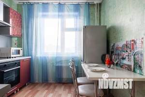 1-к квартира, посуточно, 38м2, 7/10 этаж