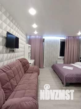 Студия квартира, посуточно, 30м2, 6/27 этаж