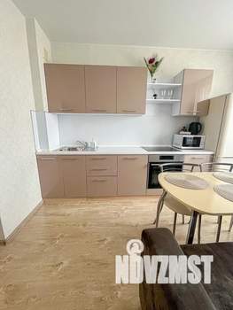 1-к квартира, посуточно, 40м2, 16/25 этаж