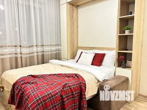 2-к квартира, посуточно, 49м2, 3/25 этаж