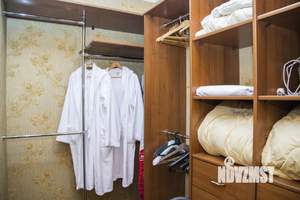 1-к квартира, посуточно, 57м2, 1/1 этаж