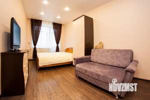 1-к квартира, посуточно, 38м2, 1/1 этаж