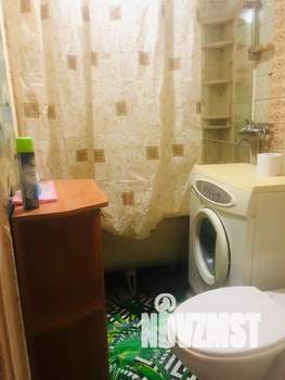 1-к квартира, посуточно, 40м2, 1/5 этаж