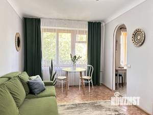 3-к квартира, посуточно, 60м2, 2/5 этаж