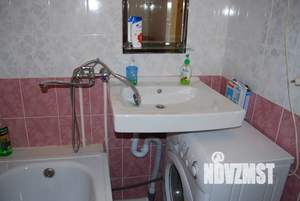 Студия квартира, посуточно, 30м2, 11/14 этаж