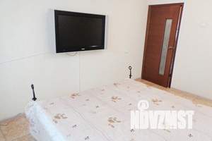 1-к квартира, посуточно, 35м2, 5/10 этаж