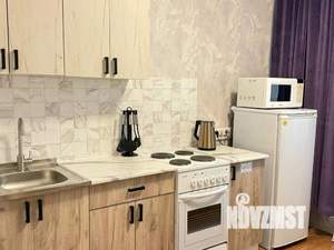 1-к квартира, посуточно, 40м2, 1/1 этаж