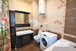 2-к квартира, посуточно, 70м2, 1/1 этаж