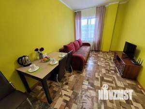 2-к квартира, посуточно, 40м2, 18/25 этаж