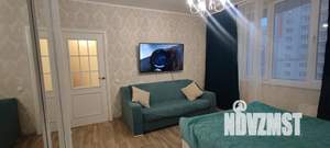 1-к квартира, посуточно, 38м2, 5/25 этаж