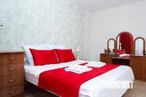 2-к квартира, посуточно, 55м2, 1/1 этаж