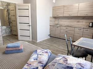 Студия квартира, посуточно, 24м2, 3/19 этаж