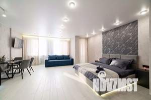1-к квартира, посуточно, 42м2, 5/8 этаж