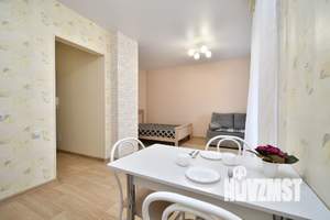 1-к квартира, посуточно, 32м2, 1/1 этаж