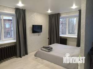1-к квартира, посуточно, 30м2, 5/5 этаж
