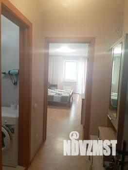 1-к квартира, посуточно, 30м2, 4/18 этаж