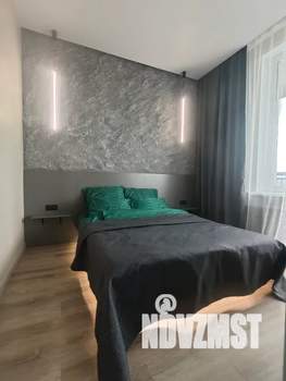 2-к квартира, посуточно, 39м2, 23/25 этаж