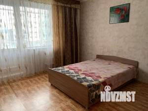 1-к квартира, посуточно, 42м2, 2/10 этаж