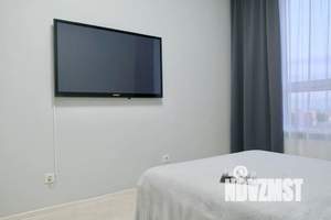 1-к квартира, посуточно, 42м2, 1/24 этаж