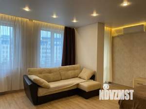 1-к квартира, посуточно, 44м2, 4/7 этаж