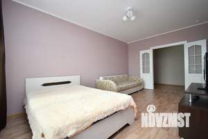 1-к квартира, посуточно, 42м2, 20/25 этаж