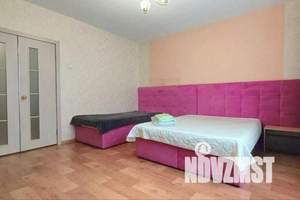 1-к квартира, посуточно, 42м2, 8/16 этаж