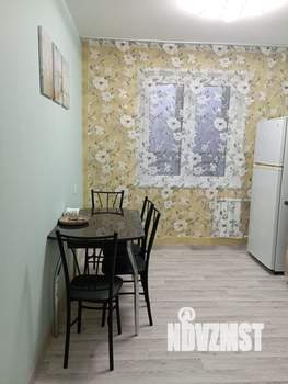 1-к квартира, посуточно, 42м2, 8/10 этаж