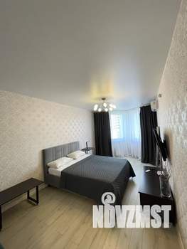 1-к квартира, посуточно, 44м2, 11/25 этаж