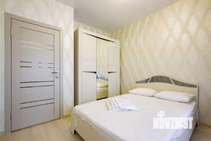 2-к квартира, посуточно, 47м2, 13/25 этаж