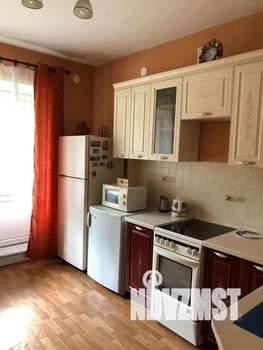 2-к квартира, посуточно, 65м2, 1/6 этаж