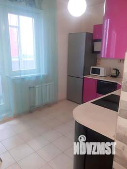 Студия квартира, посуточно, 34м2, 6/17 этаж