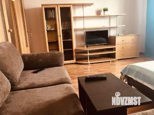1-к квартира, посуточно, 42м2, 8/9 этаж