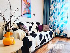 2-к квартира, посуточно, 72м2, 8/17 этаж