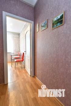 1-к квартира, посуточно, 42м2, 2/10 этаж