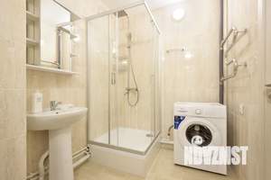 Студия квартира, посуточно, 32м2, 1/17 этаж