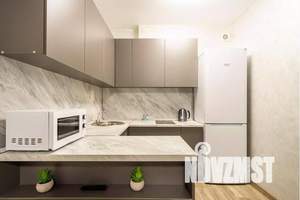 2-к квартира, посуточно, 47м2, 19/25 этаж