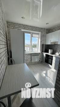 1-к квартира, посуточно, 33м2, 8/9 этаж