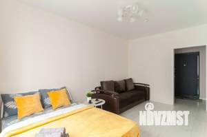 1-к квартира, посуточно, 40м2, 1/1 этаж