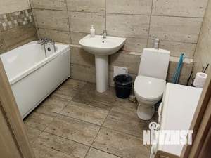 Студия квартира, посуточно, 42м2, 2/8 этаж