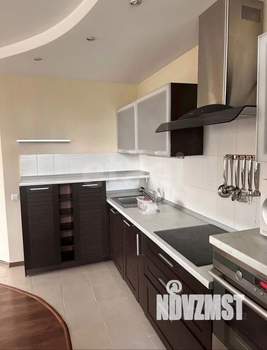 3-к квартира, на длительный срок, 93м2, 7/18 этаж