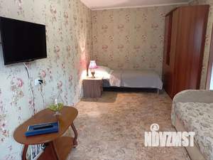 1-к квартира, посуточно, 33м2, 1/5 этаж