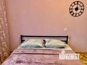 1-к квартира, посуточно, 40м2, 3/10 этаж