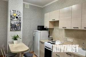2-к квартира, посуточно, 49м2, 11/24 этаж