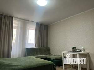 Студия квартира, посуточно, 34м2, 20/25 этаж