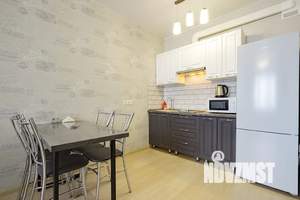 2-к квартира, посуточно, 42м2, 13/25 этаж