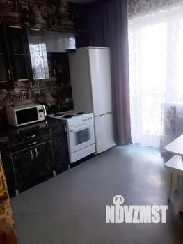 1-к квартира, посуточно, 34м2, 10/17 этаж