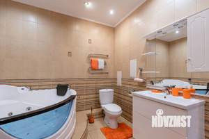 3-к квартира, посуточно, 138м2, 1/1 этаж