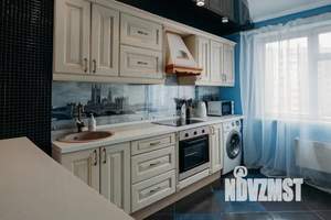 3-к квартира, посуточно, 82м2, 1/1 этаж